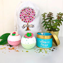 Bath Bomb and Candle Set