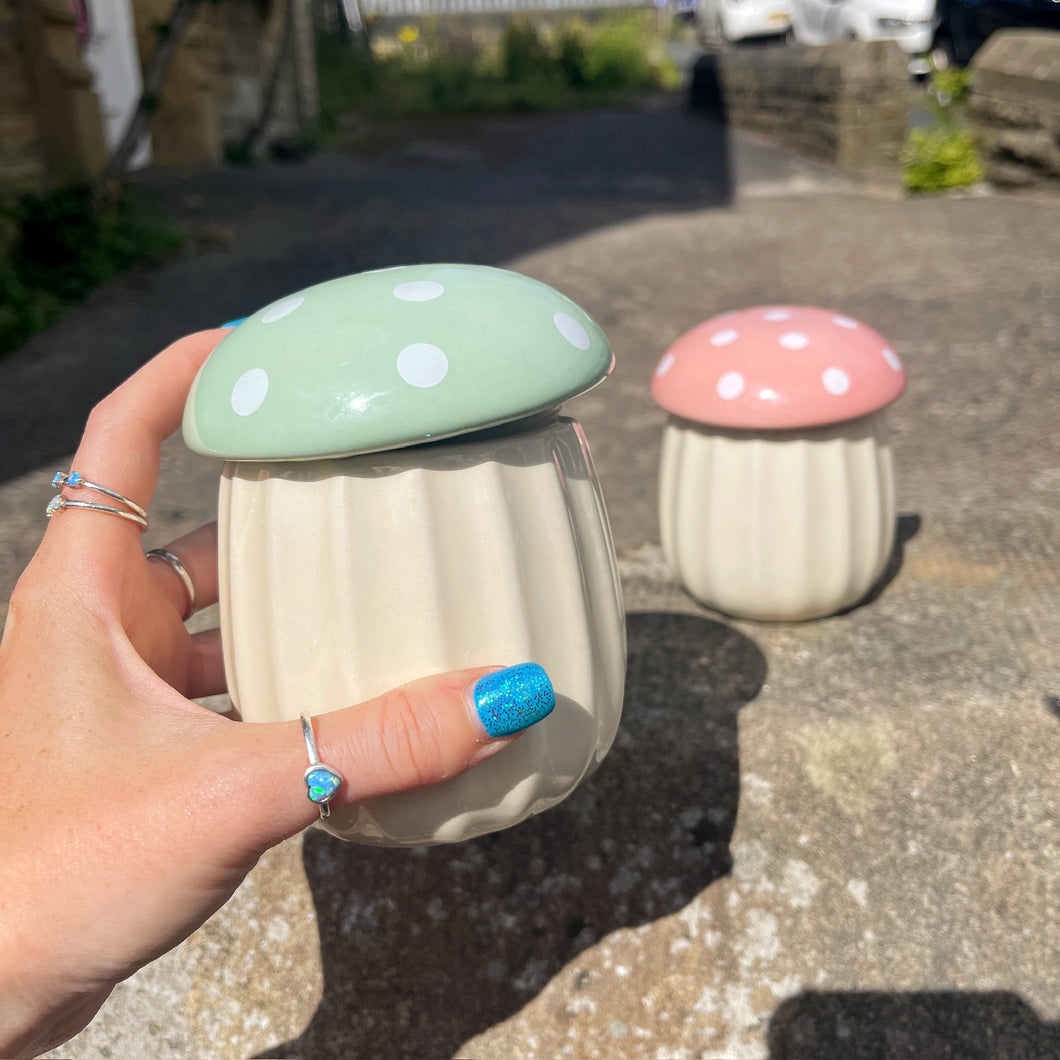 Candle In Mushroom Ceramic Pot With Lid