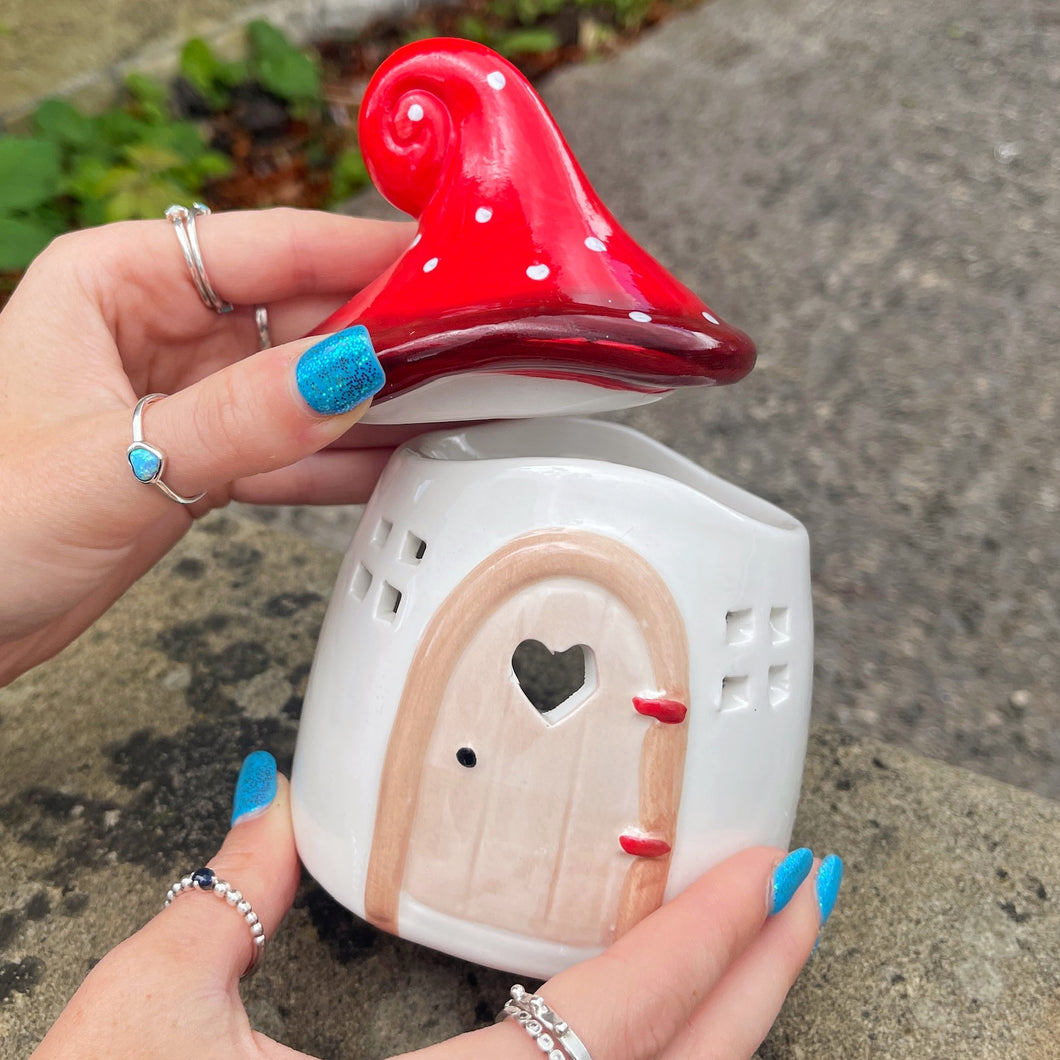 Mushroom House Oil Burner
