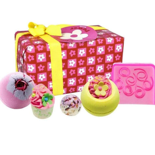 Bath Bombs And Soap Luxury Gift Set Colour