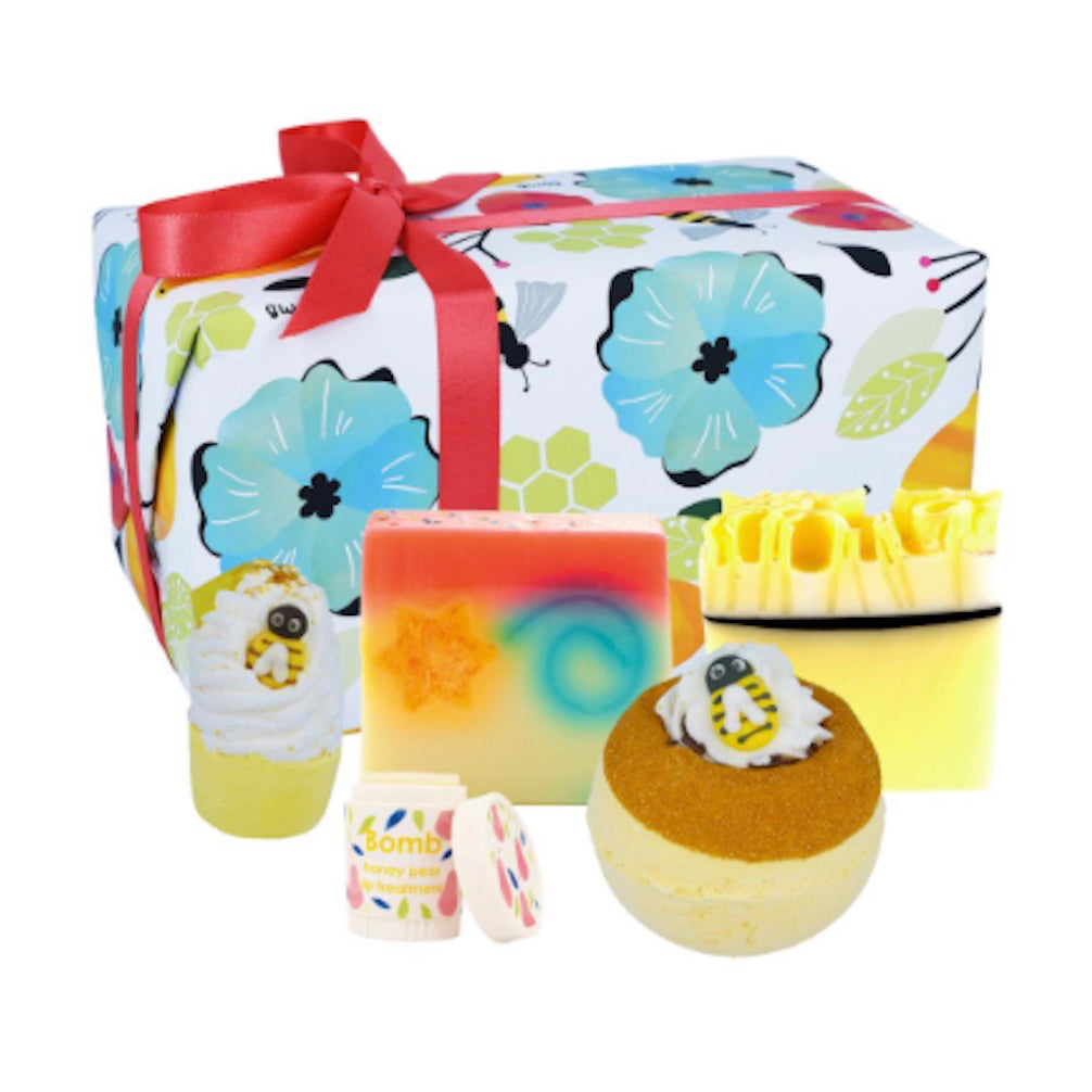 Bath Bombs And Luxury Soap Gift Set