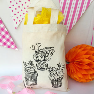 Cupcakes Colour In Party Bag